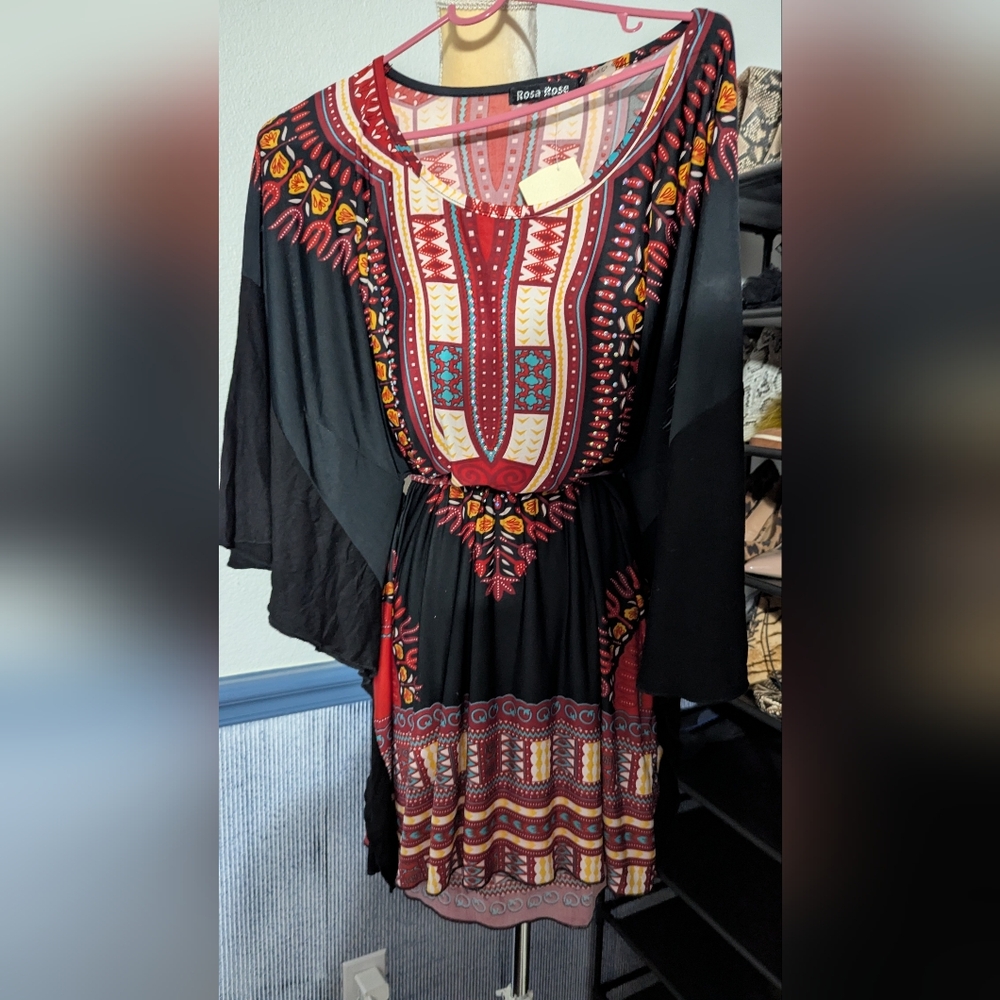Black and Red Tunic Top Size (Small) NWT